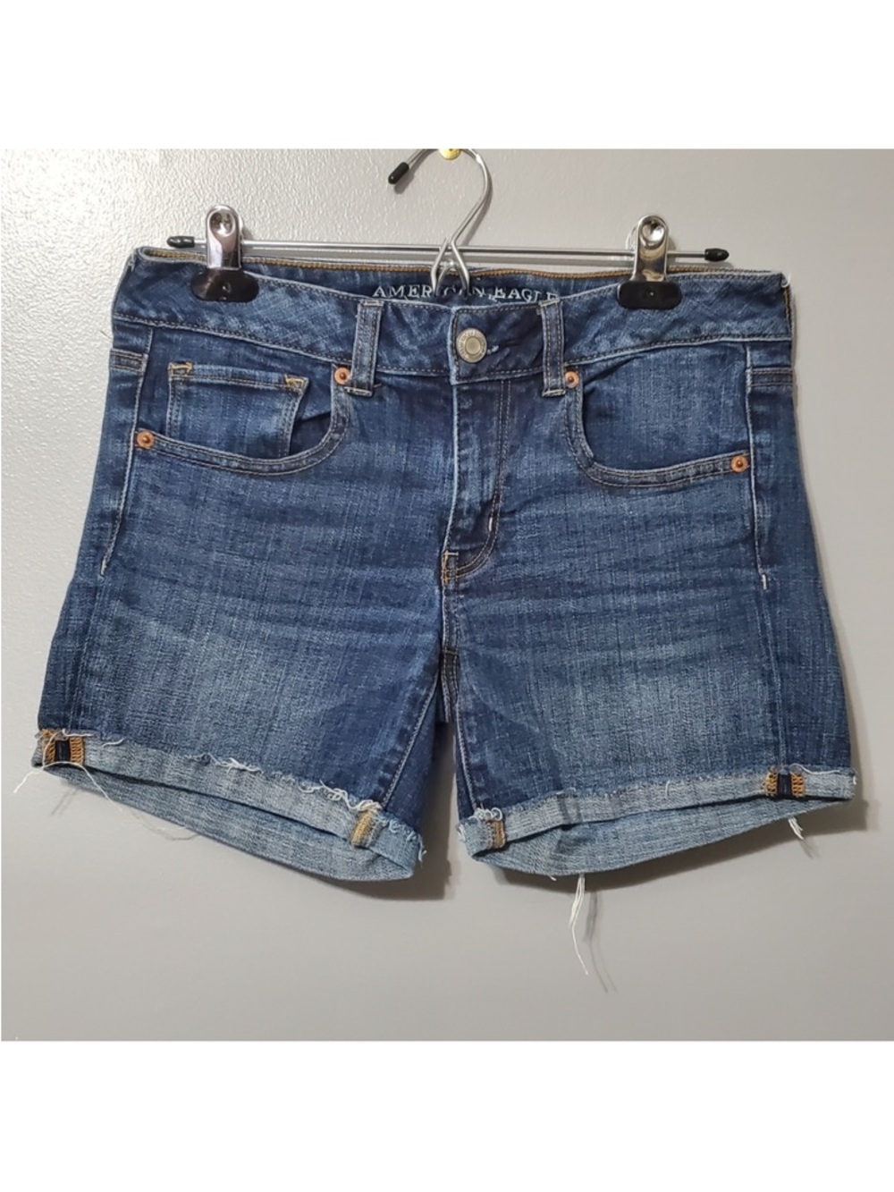 American Eagle Outfitters Midi Denim Jean Shorts Cuffed Raw Hem Size 6